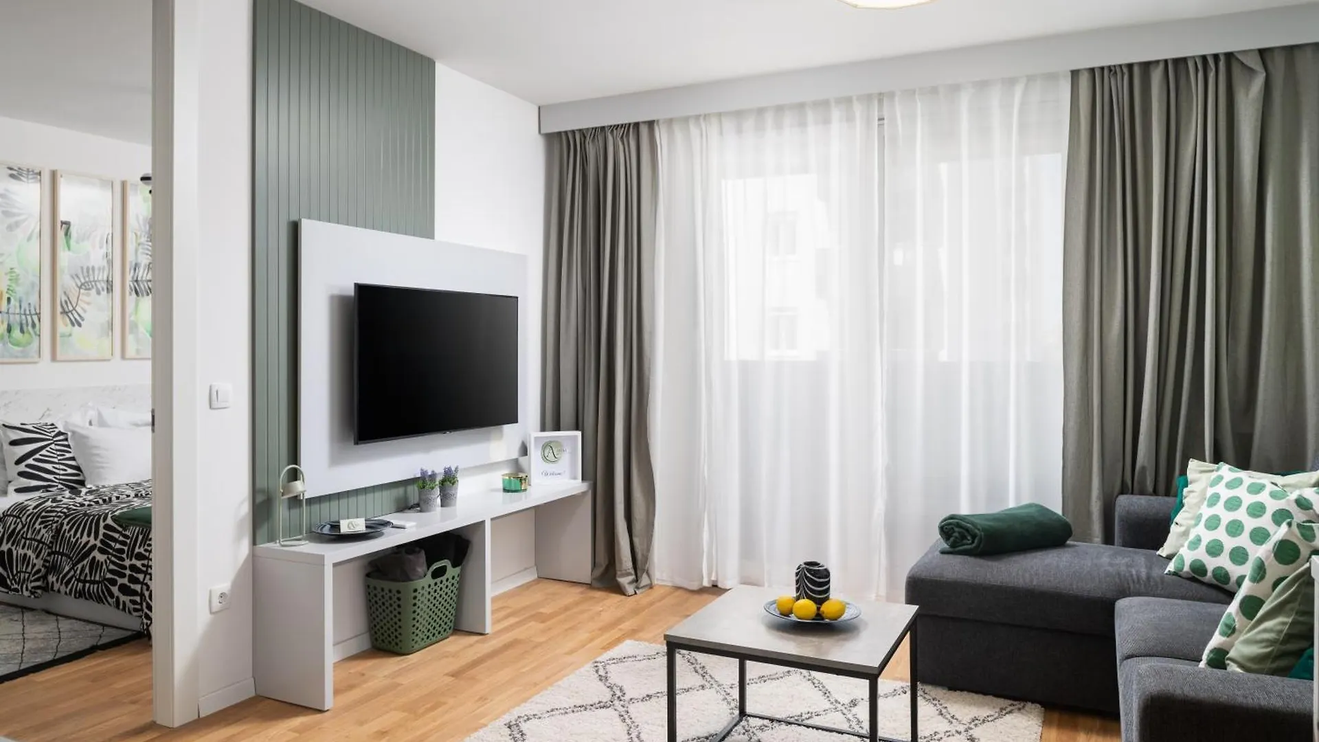 Anni - Modern & Cosy Apartment - With Garage & Balcony Zadar 0*,  Croatia