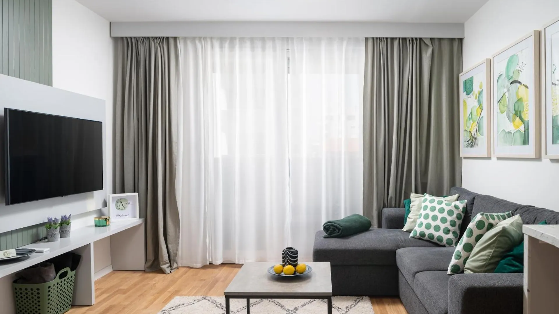 Anni - Modern & Cosy Apartment - With Garage & Balcony Zadar